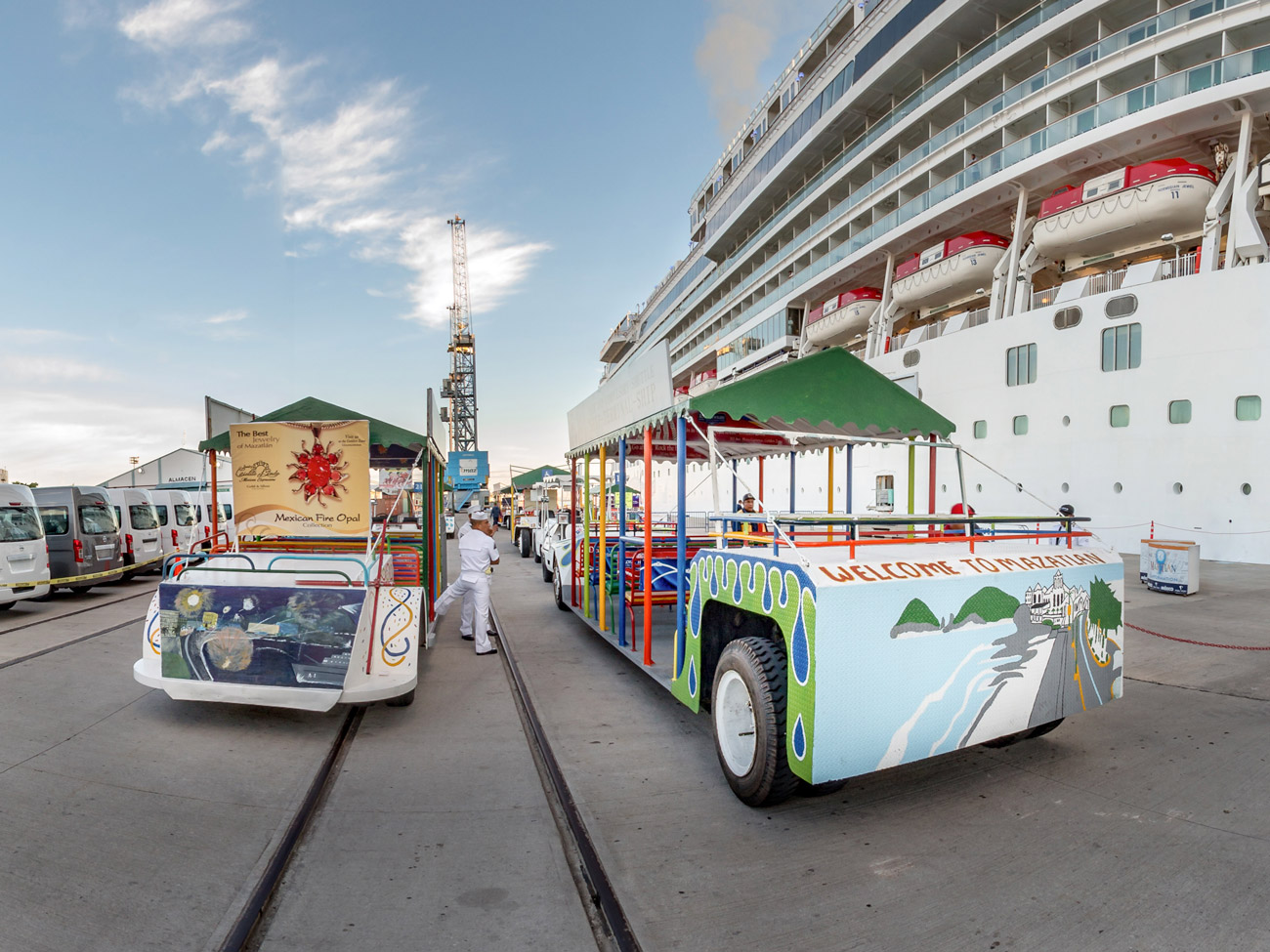 Administración Portuaria de Mazatlán