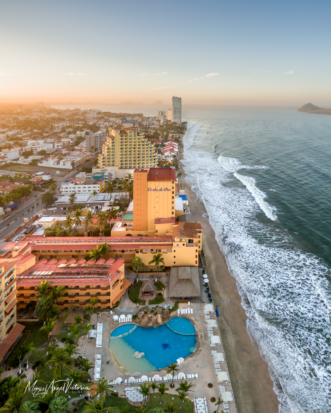 Hotel Costa de Oro