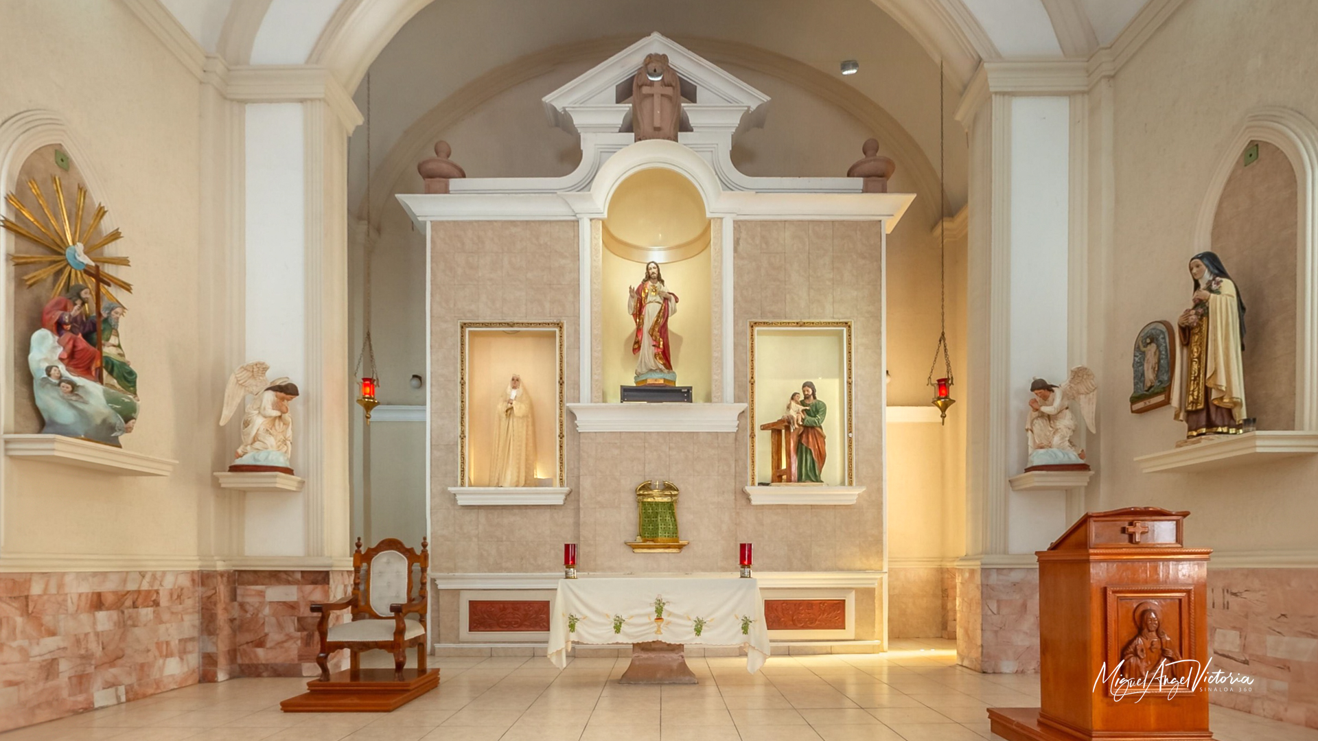 Parroquia del Sagrado Corazon de Jesus
